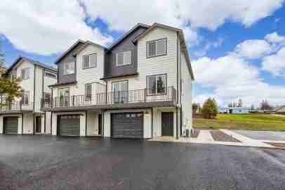 Erickson Avenue Rentals - Photo 2 of 21