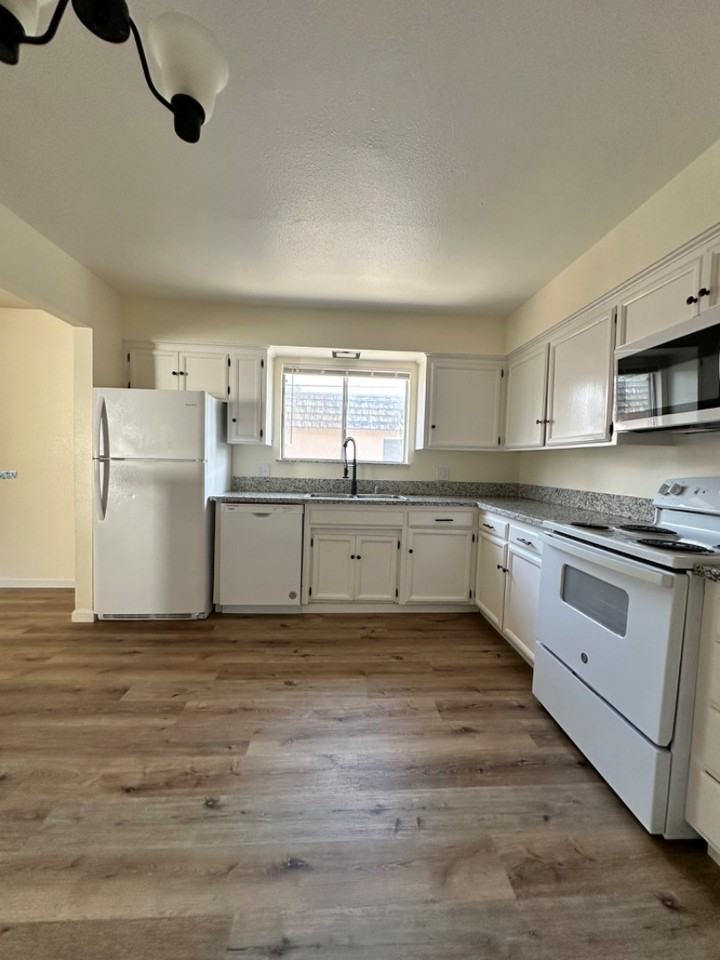 3312-3318 E. Sierra Madre Ave - Photo 4 of 21