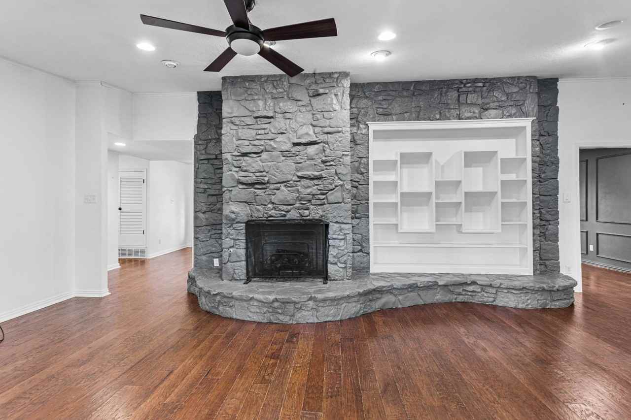 6333 Halifax Road - Photo 2 of 21