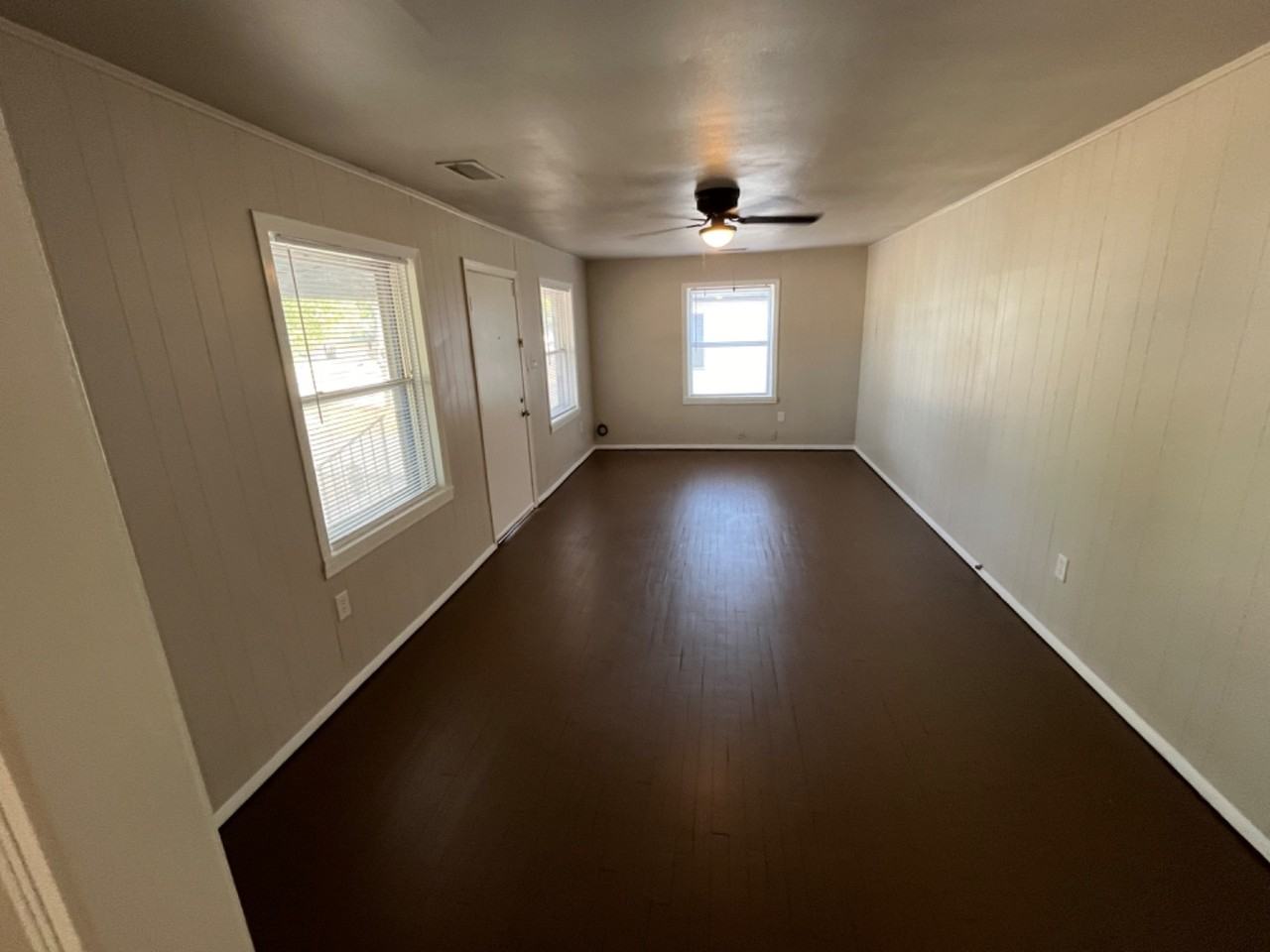 1942 Sayles Blvd - Photo 3 of 10