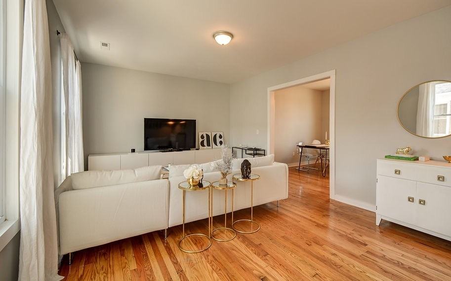 Gracey Court & The Pheonix - Photo 5 of 23