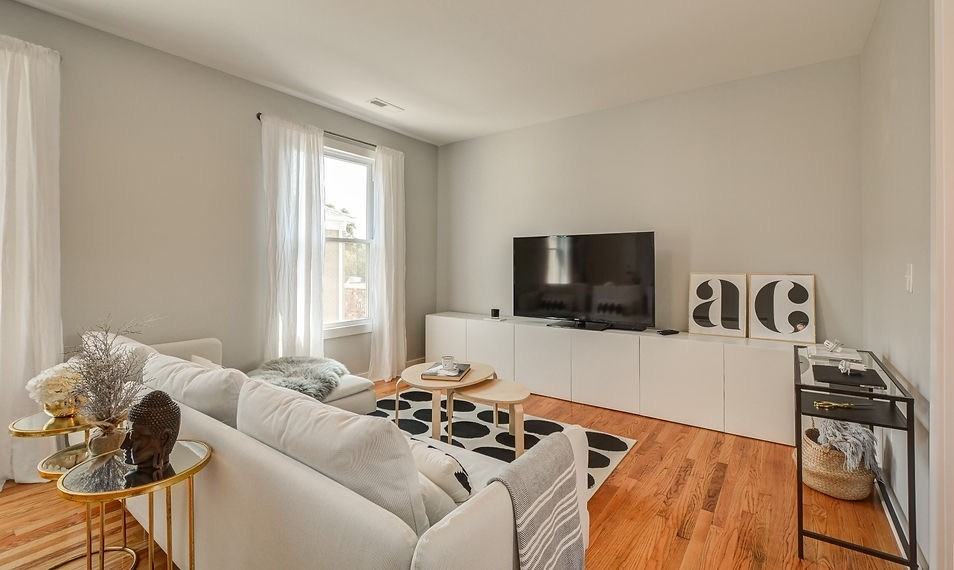 Gracey Court & The Pheonix - Photo 6 of 23