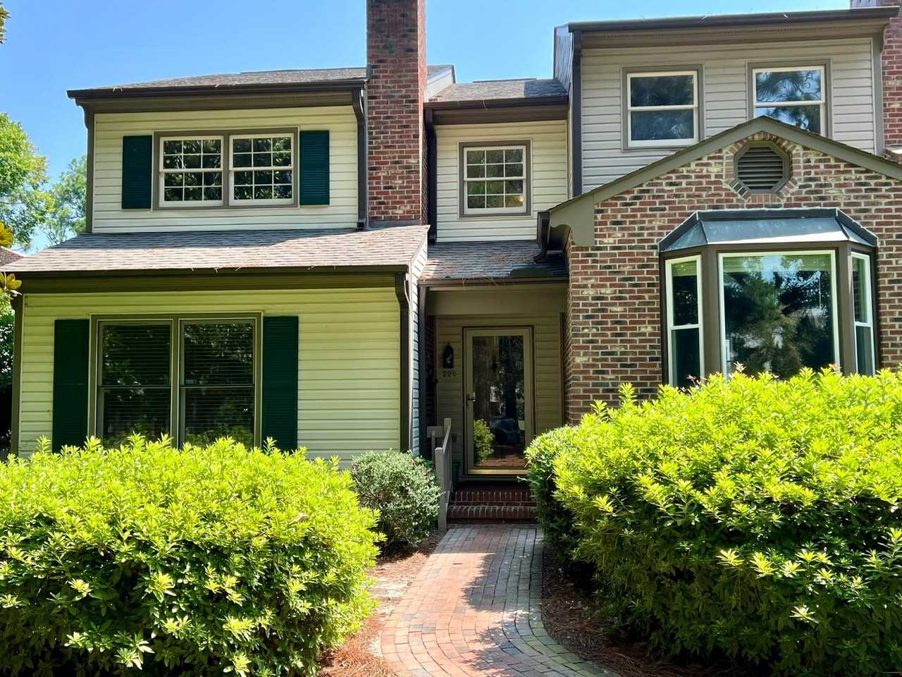 225 E New York Ave - Photo 2 of 20