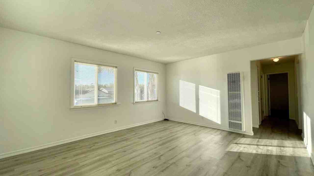 301 Atlantic City Avenue - Photo 6 of 17