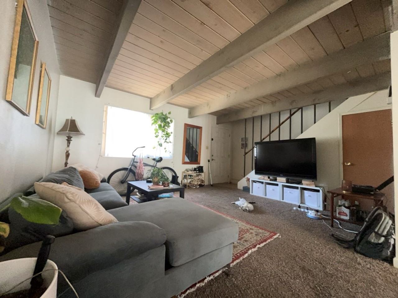 218 University Ave - Photo 3 of 9