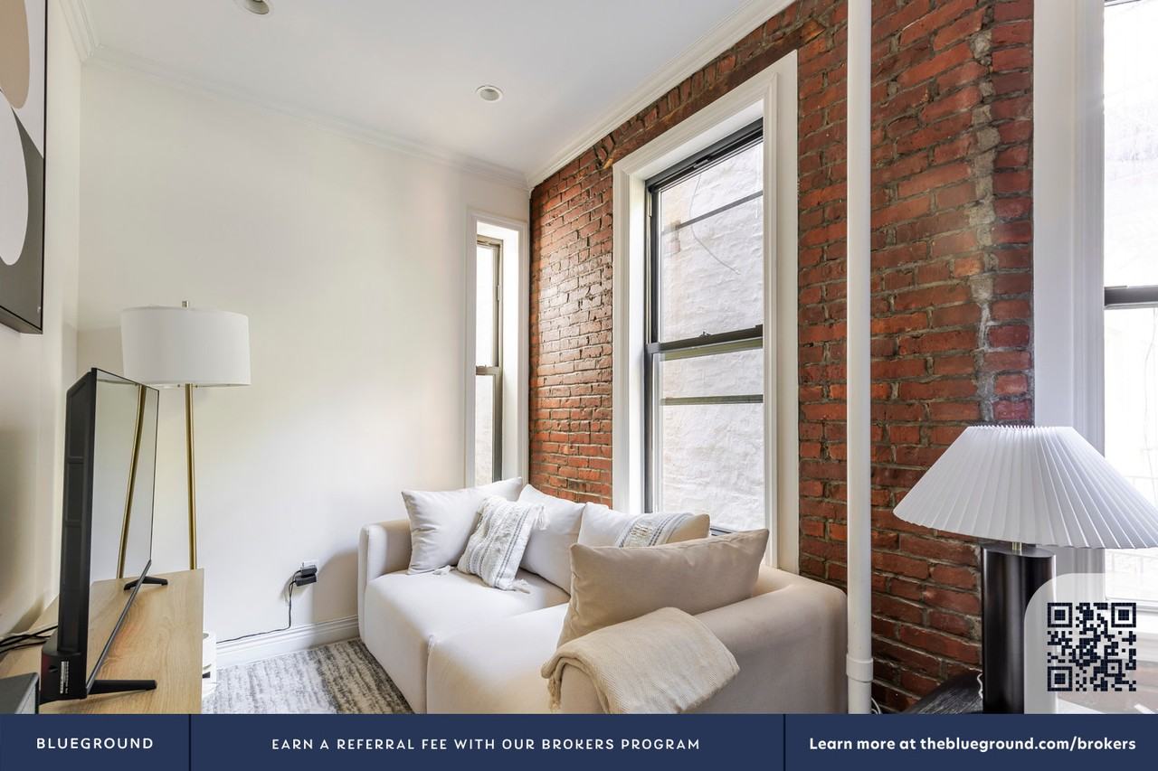 223 Mott St #1974 - Photo 5 of 19