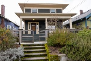 featured image of 4619 N Commercial Ave