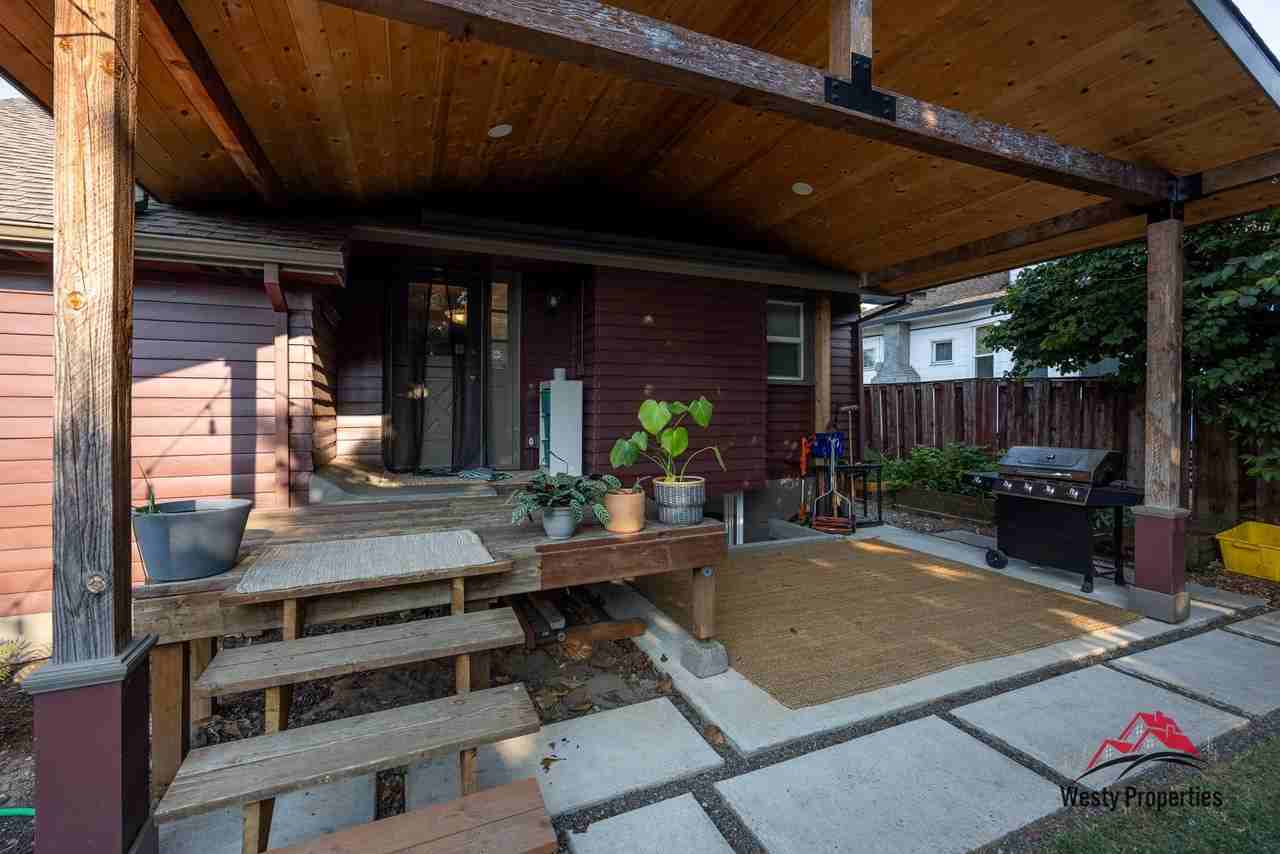 2711 Se 62nd Ave - Photo 3 of 16