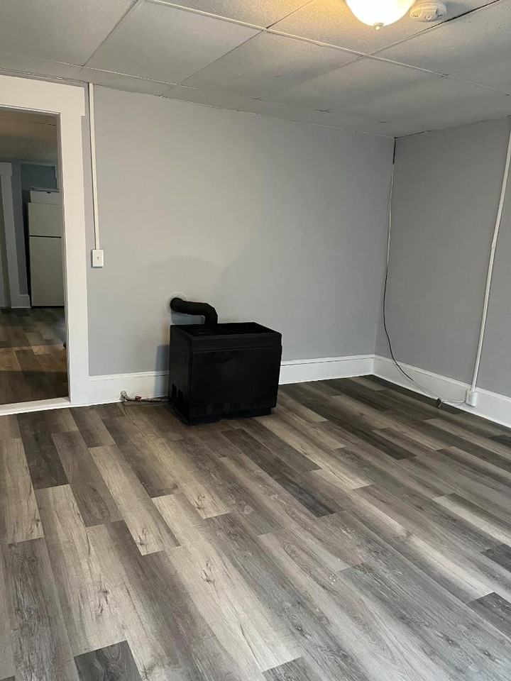 242 E High LLC - Photo 4 of 6