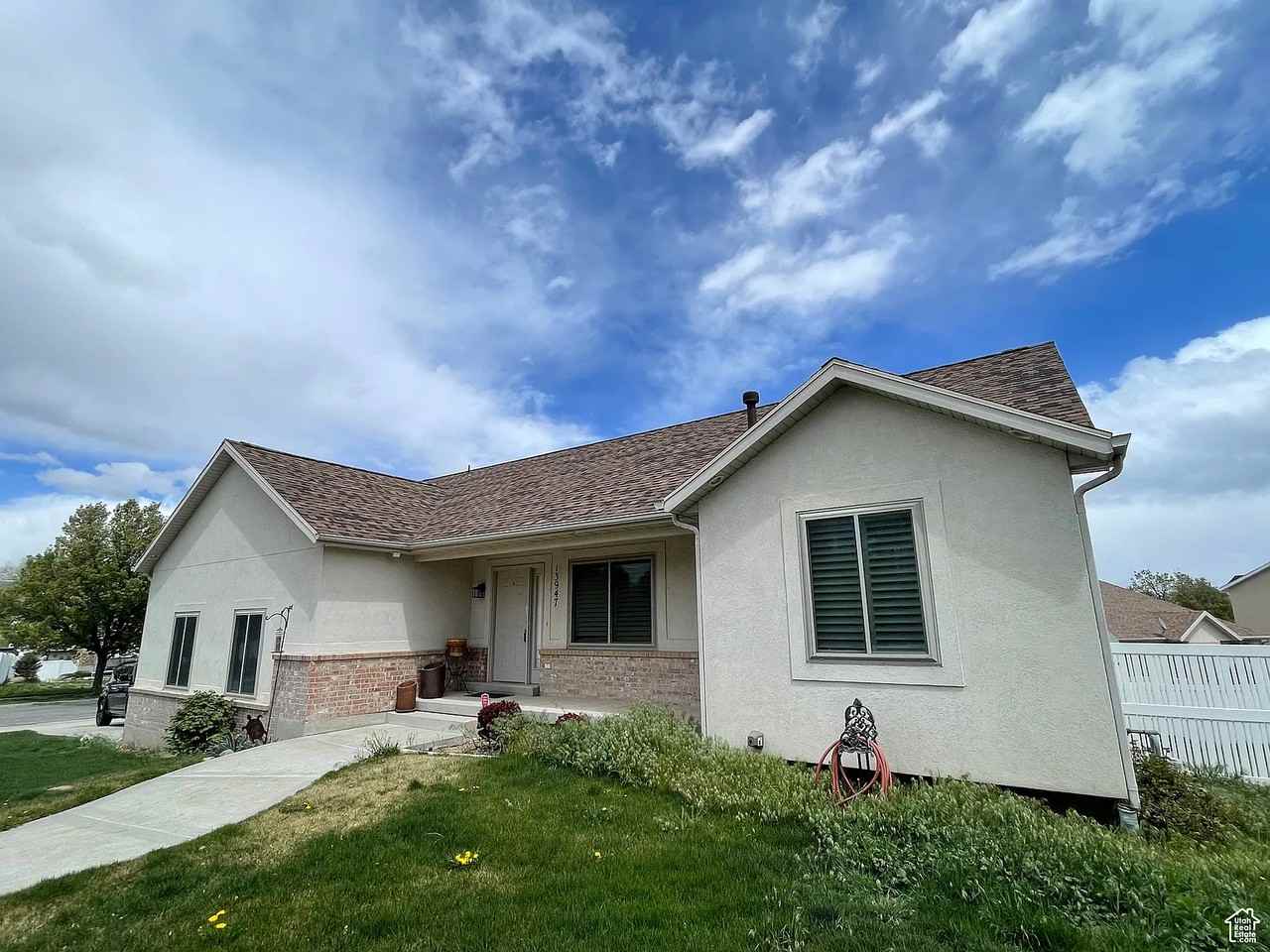 13947 Emmeline Drive - Photo 3 of 19