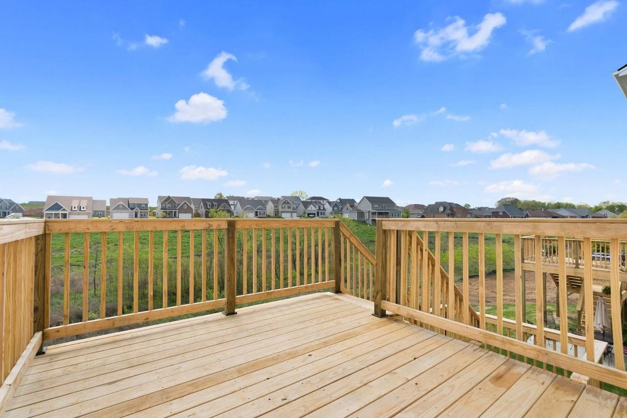 120 Chickadee Trl - Photo 2 of 11