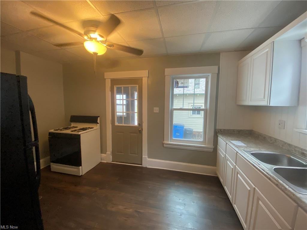 160 Hager Street - Photo 2 of 10