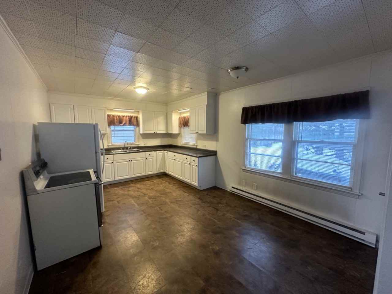 330 Fairgreen Avenue - Photo 3 of 8