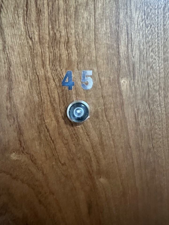 43 Parkgate Avenue - Photo 3 of 18