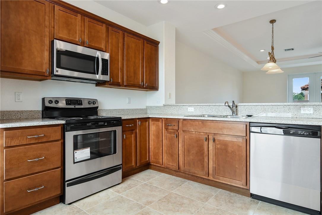 1003 Coronado Ct Unit 8 - Photo 6 of 20