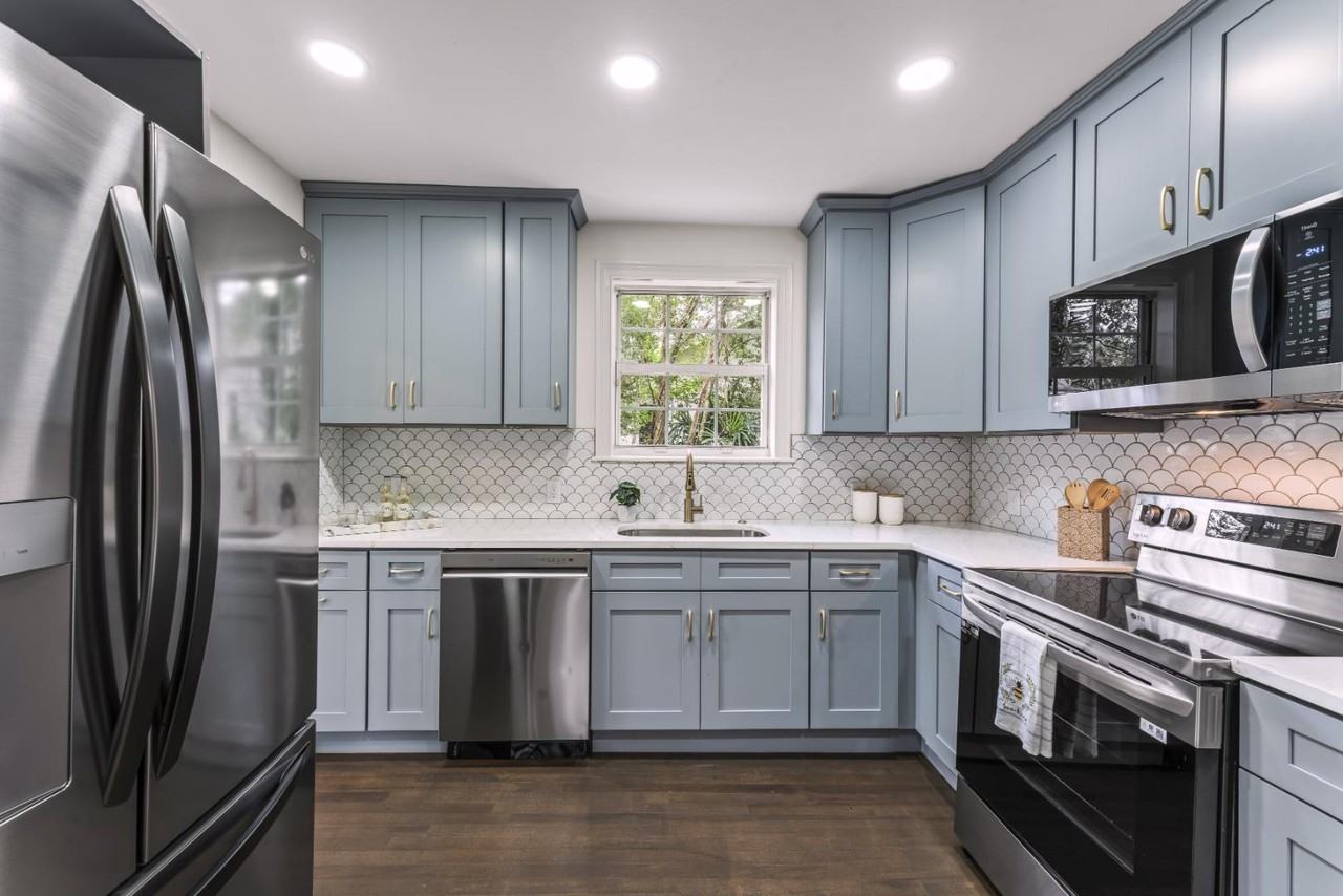 1515 Berwick Rd - Photo 2 of 2