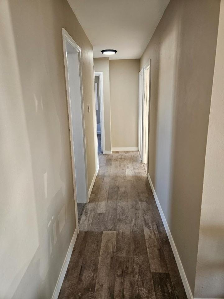 2104 N Mesa Verde Ave - Photo 3 of 8