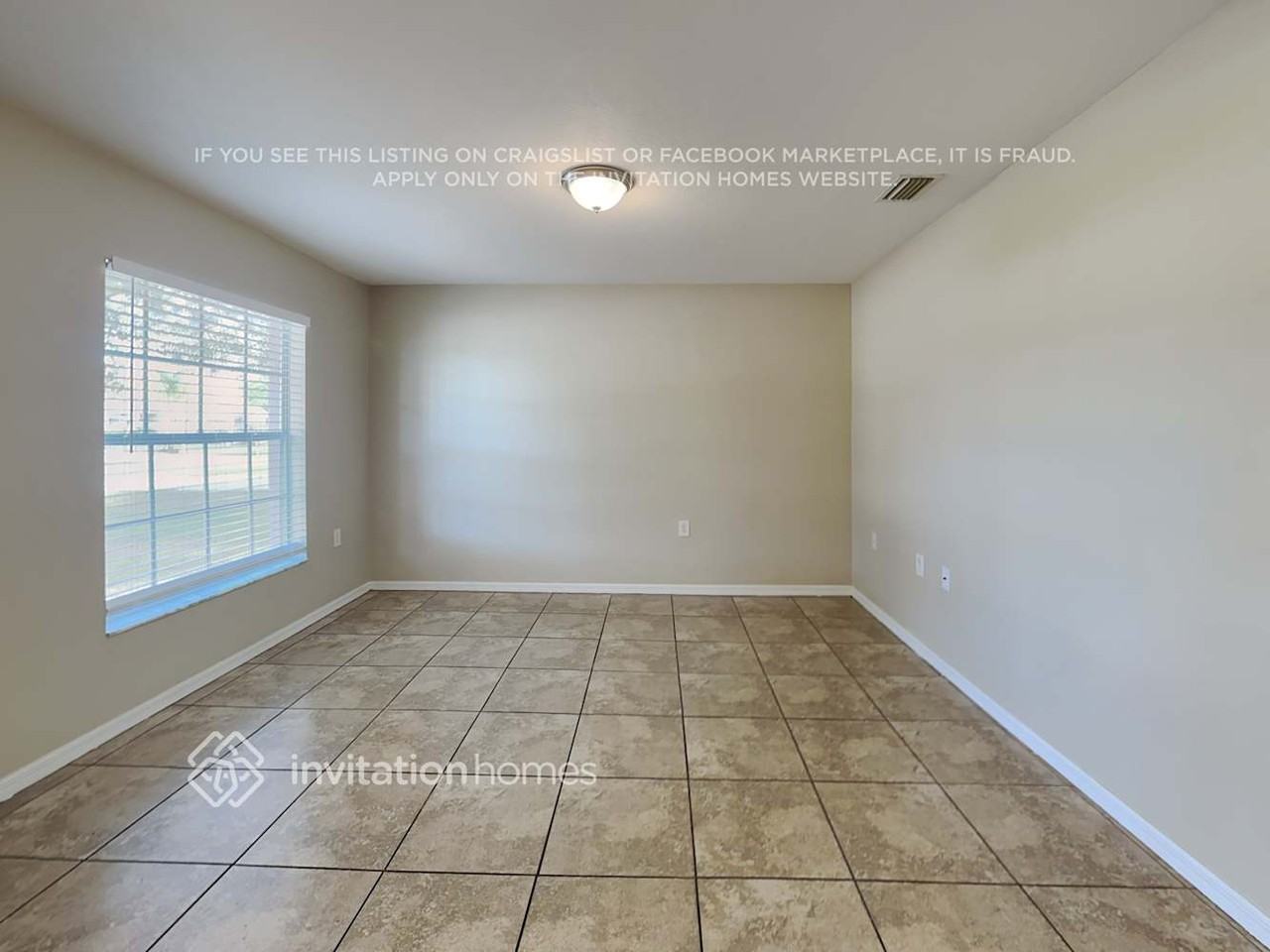 513 Blackbird Ln - Photo 3 of 18