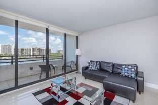 3505 S Ocean Dr - Photo 1 of 1