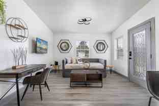 5343 Hermosa St - Photo 1 of 1