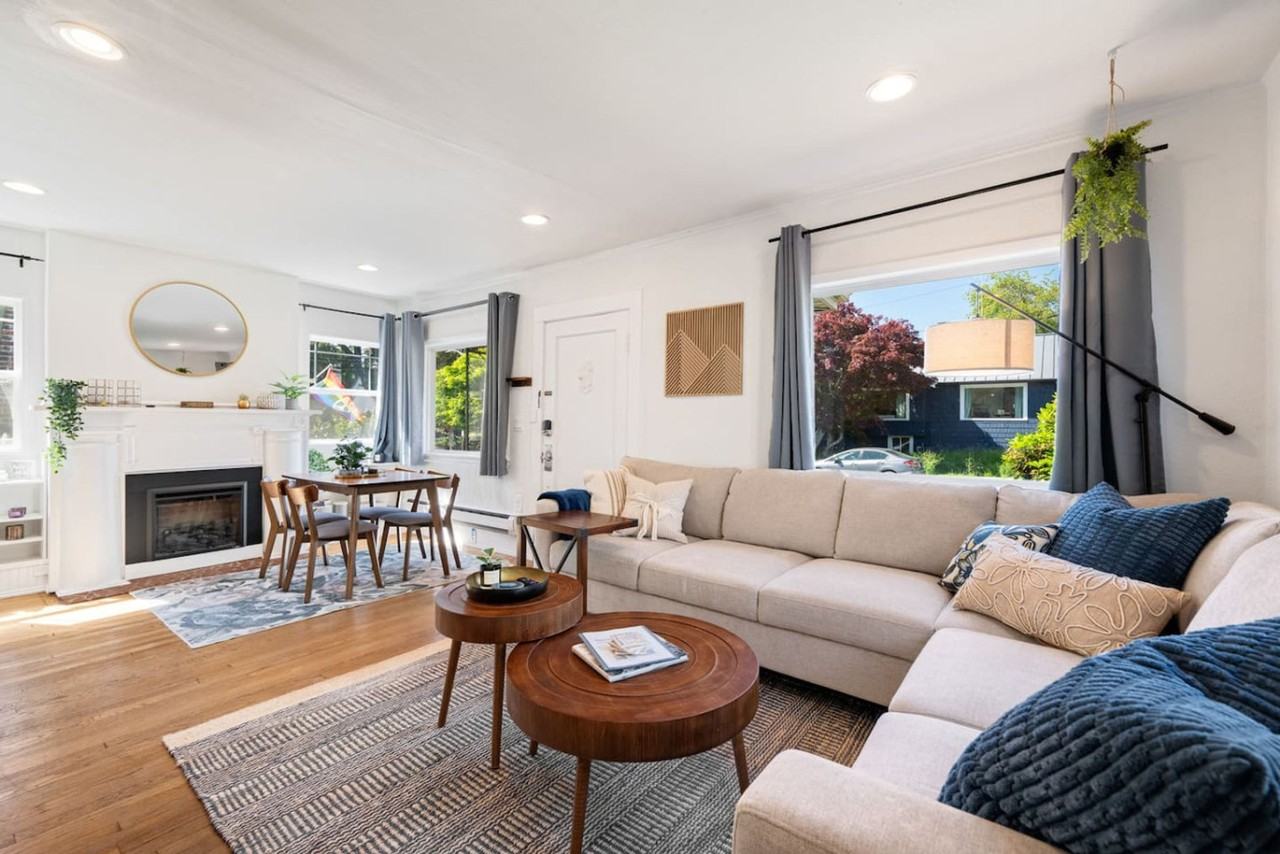 811 Ne 63rd St #1237083P - Photo 2 of 46