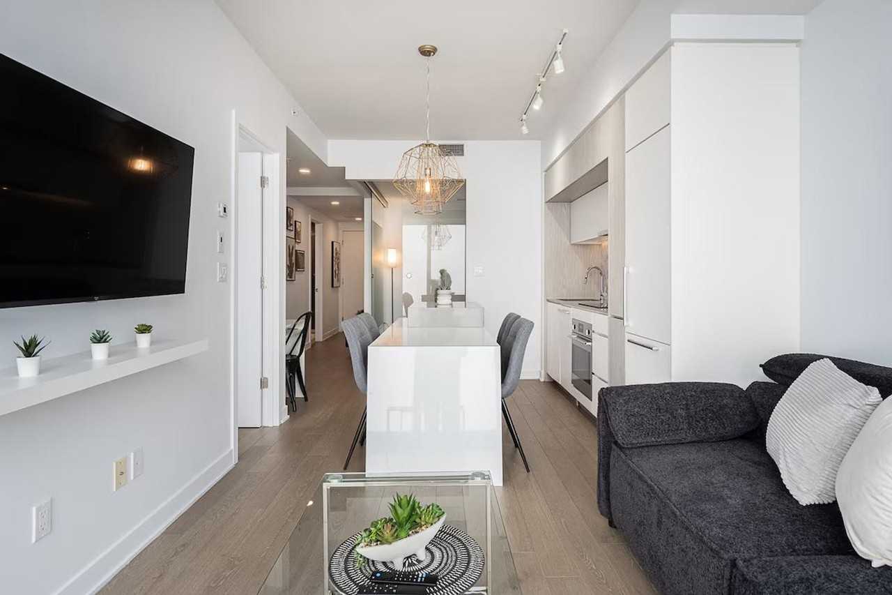 1255 Rue Saint-Jacques #1262044P - Photo 5 of 50
