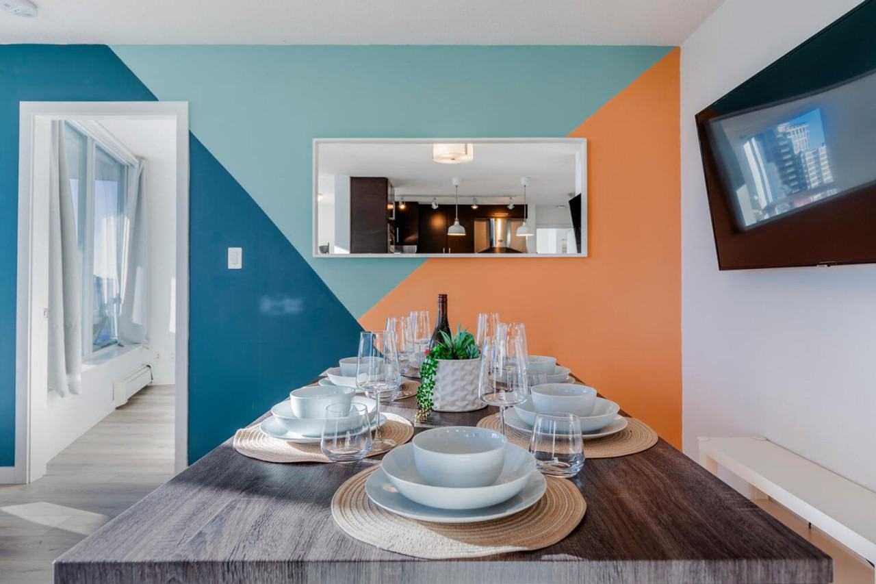 188 Keefer Pl #1263548P - Photo 3 of 42