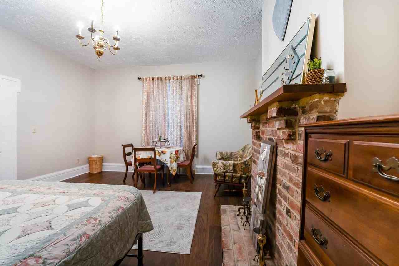 1022 Wise St #1263780P - Photo 4 of 30