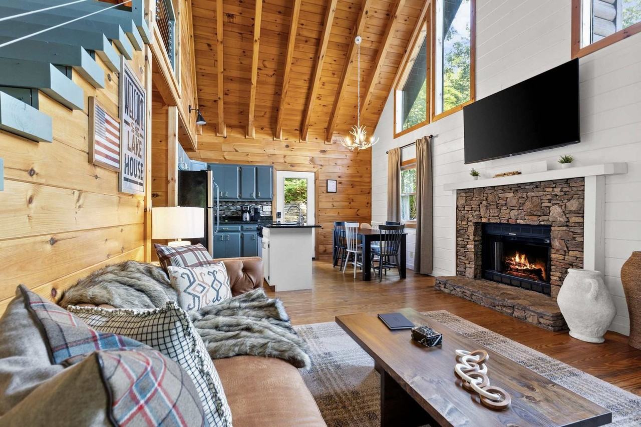 22 Green Mountain Ct #1264827P - Photo 2 of 50