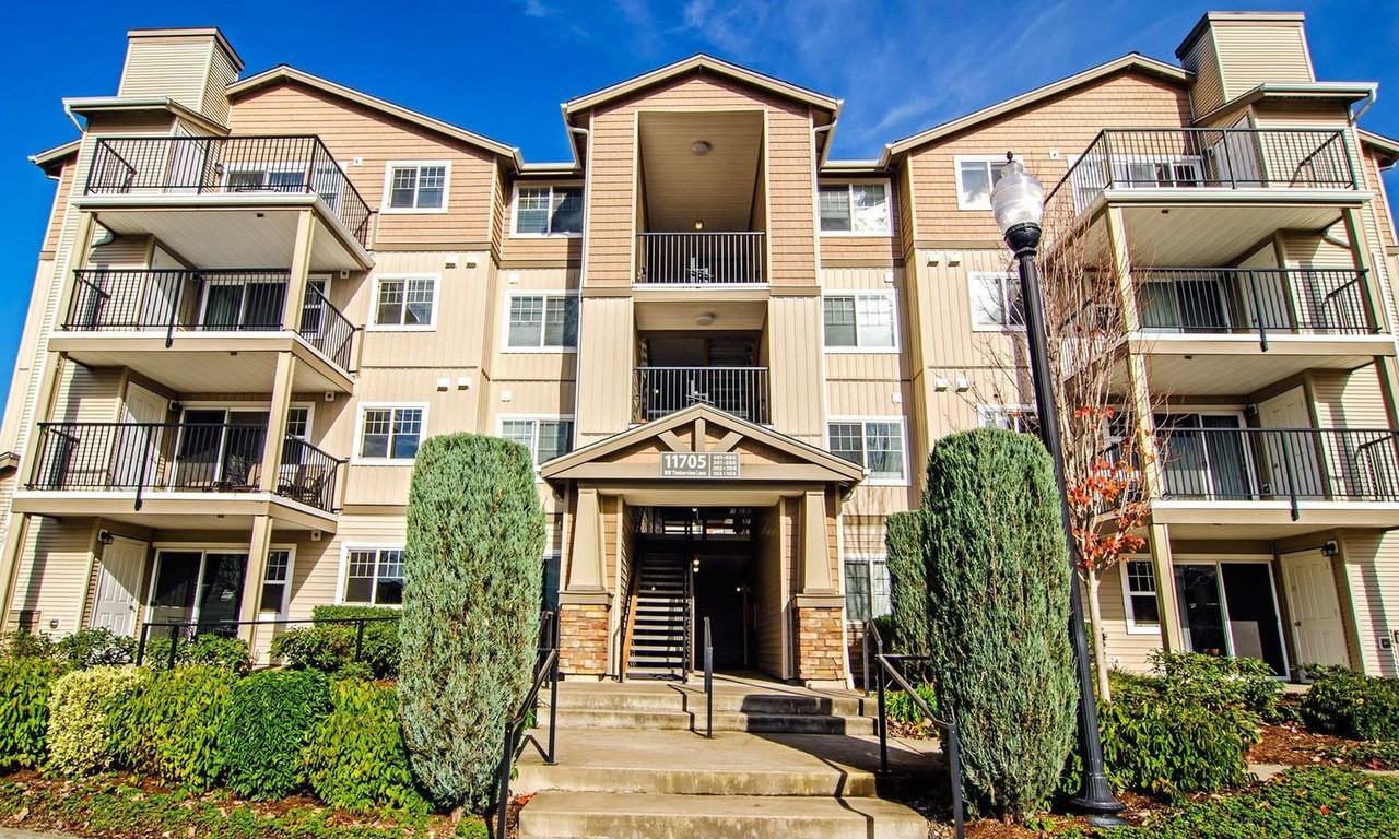 11785 Nw Timberview Ln #1265671P - Photo 2 of 10