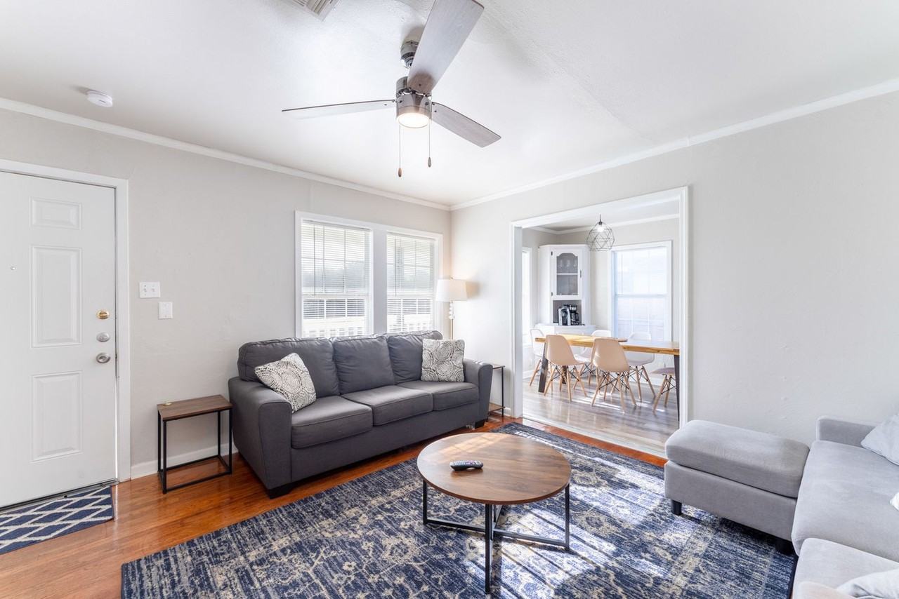 1538 South 19th Street - Photo 3 of 50