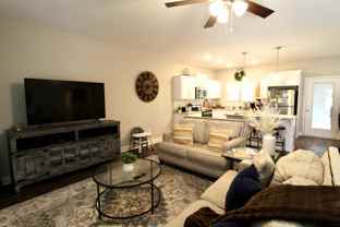 93 Stockyard Rd - Photo 1 of 1