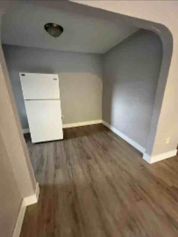 1906 Elsmere Ave ##9 - Photo 4 of 6