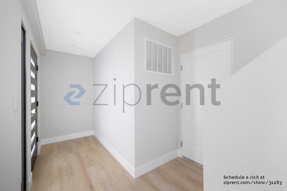 2087 S El Camino Real - Photo 2 of 20