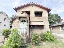 featured image of 897 Mckinley Ave