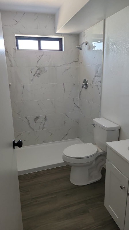 1311 N Gila St #4 - Photo 7 of 37