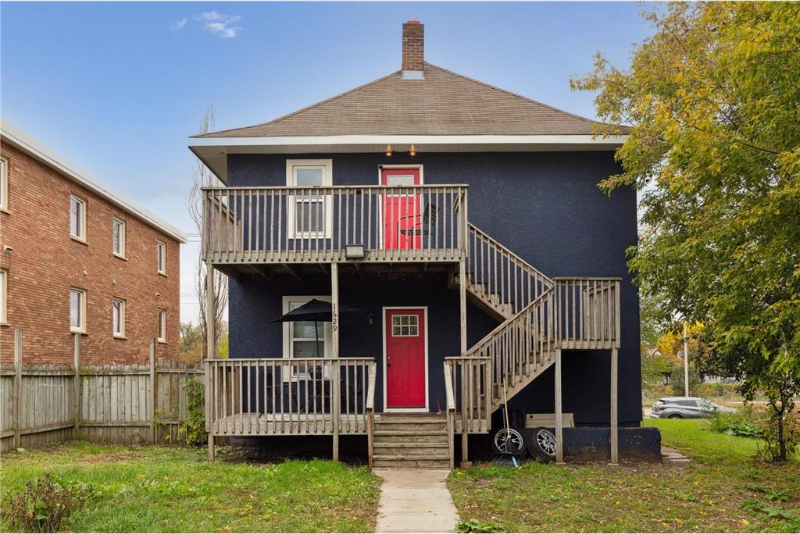 1629 Saint Anthony Avenue #1 - Photo 6 of 8