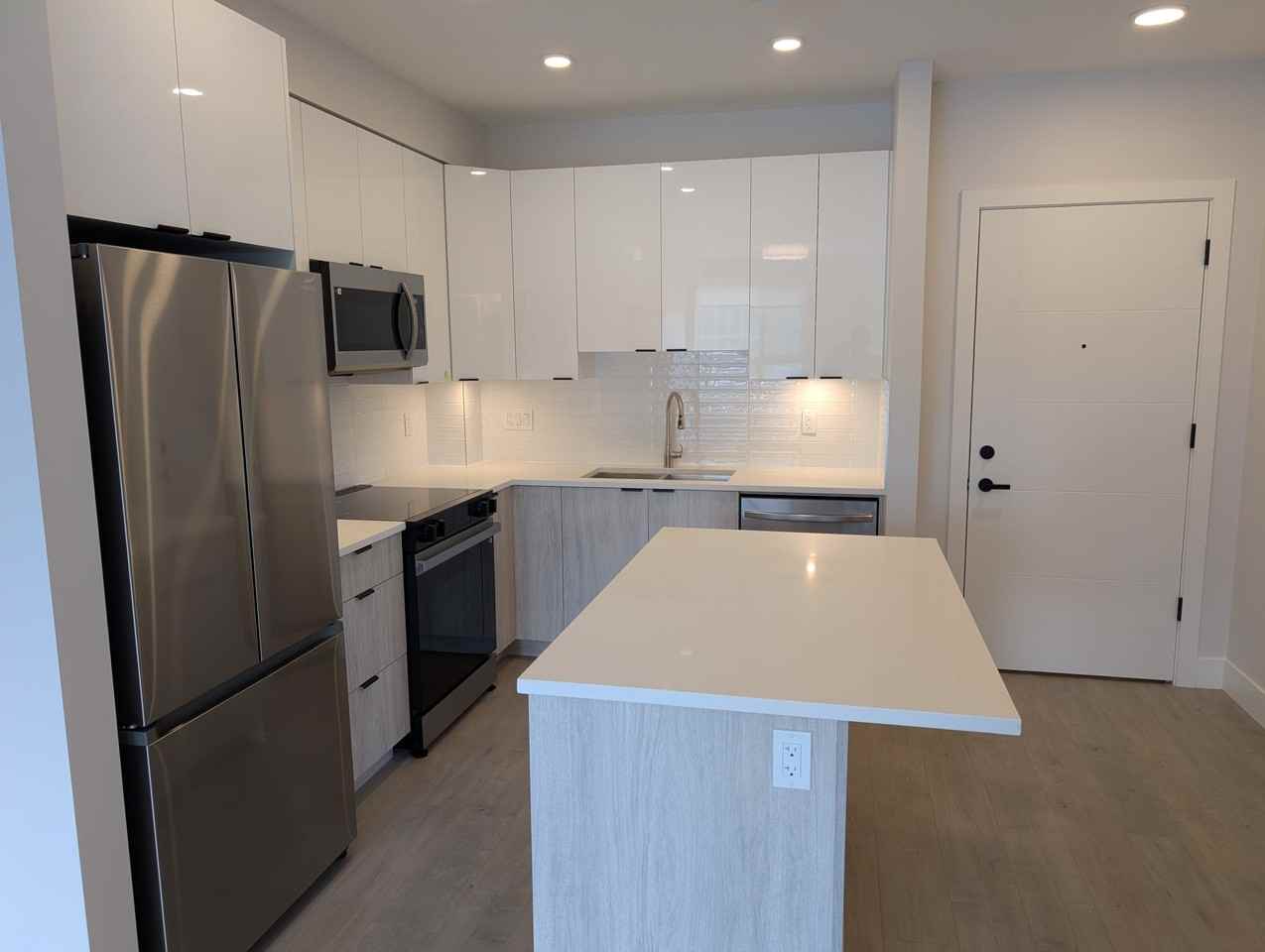 13458 95 Avenue #511 - Photo 2 of 9