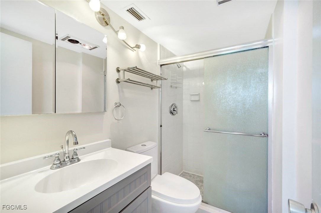 1766 Cape Coral Pkwy E Apt 410 #410 - Photo 3 of 21