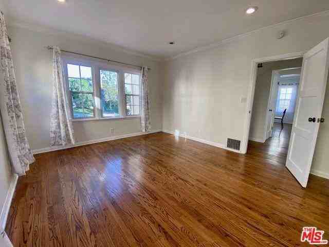 2941 Motor Ave - Photo 2 of 8