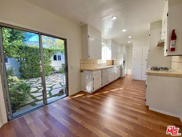 2941 Motor Ave - Photo 3 of 8