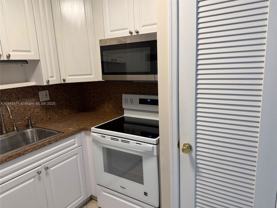 2420 Se 17th St #201C - Photo 1 of 1