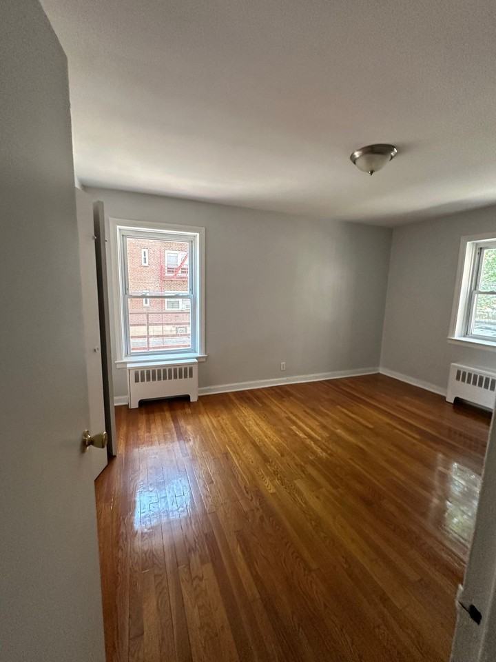 Palisades Apartments - Photo 5 of 7