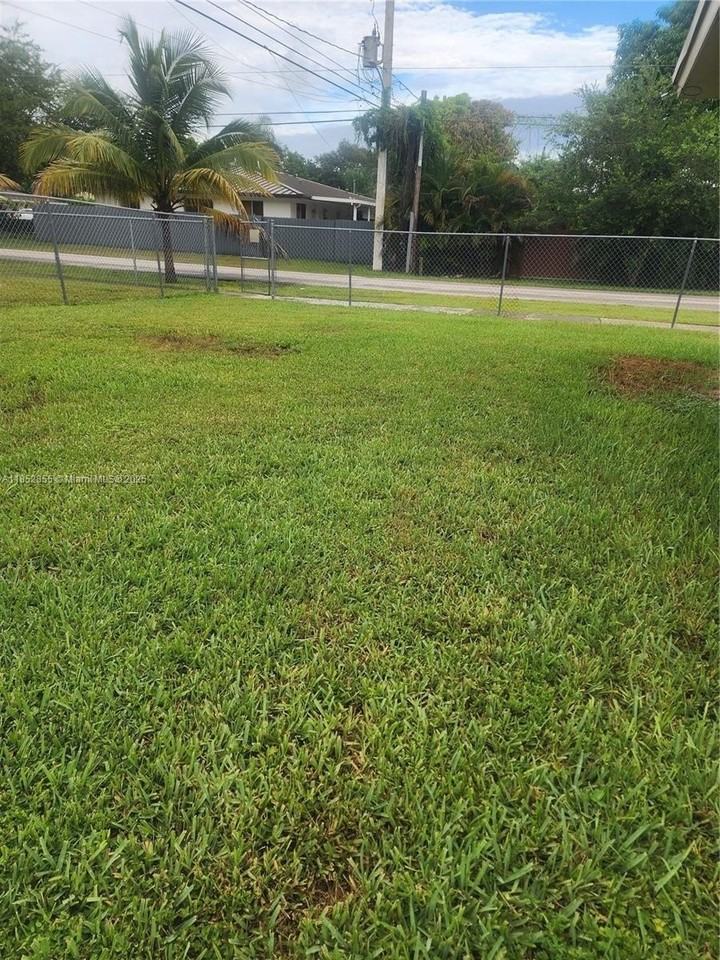 5780 Sw 61st St #2 - Photo 5 of 19