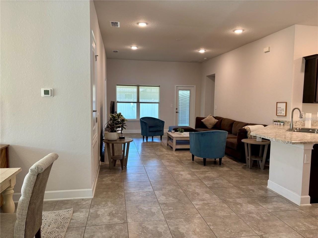 904 Vienna Drive - Photo 7 of 28