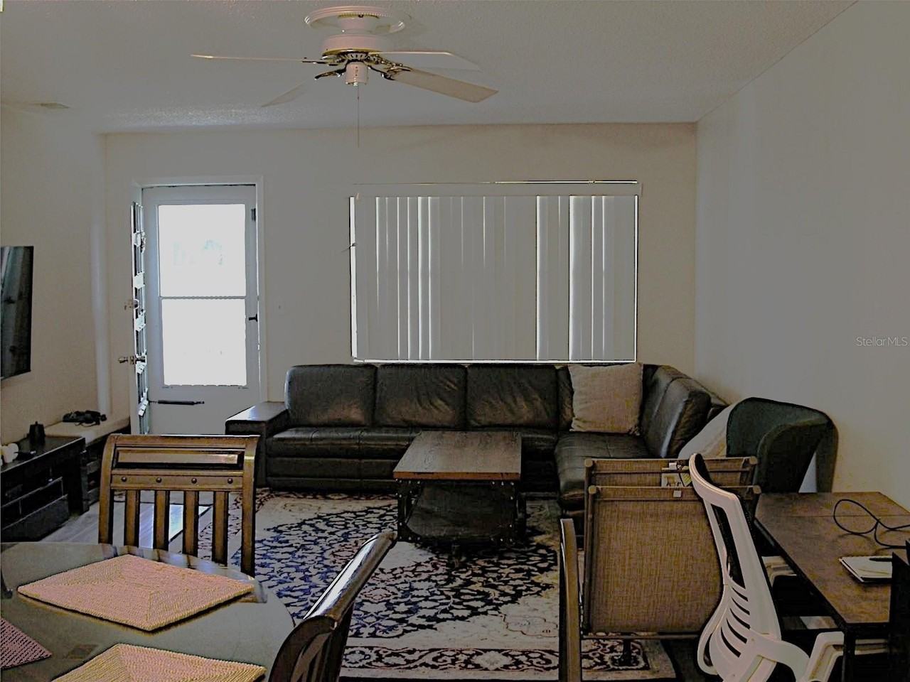 5217 81st St N #22 - Photo 3 of 21