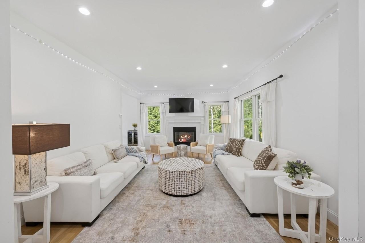 7 Wards Path - Photo 3 of 23