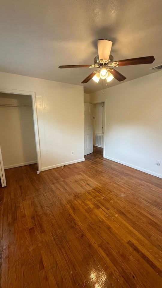 1803 Atkamire Dr - Photo 5 of 14