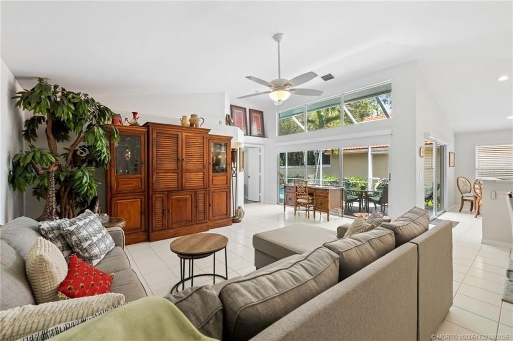 2141 Sw Olympic Club Ter - Photo 6 of 29