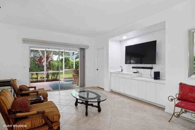 7625 Winged Foot Ct - Photo 5 of 31